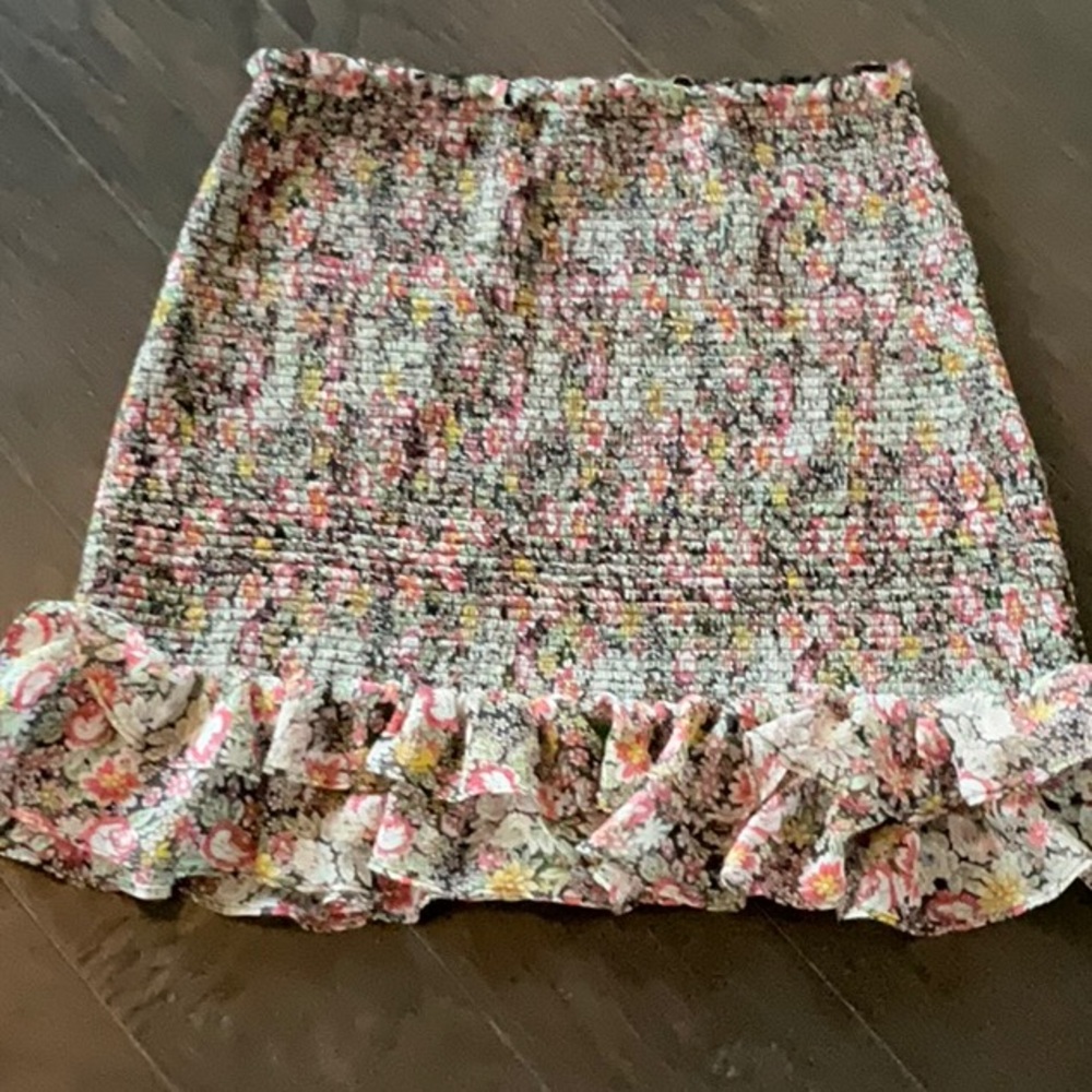 1. State black floral  Mini Skirt